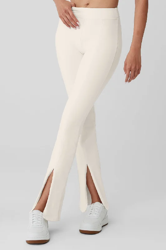 Deep Discounts Travel essentialsAirbrush High-Waist Flutter Legging - Ivory